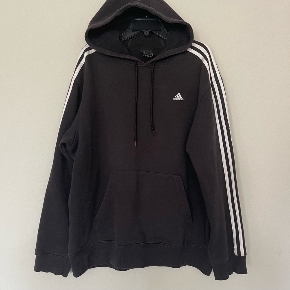 Adidas Men’s Hoodie Sweatshirt Size Large in Black w/ 3 White Sleeve Stripes